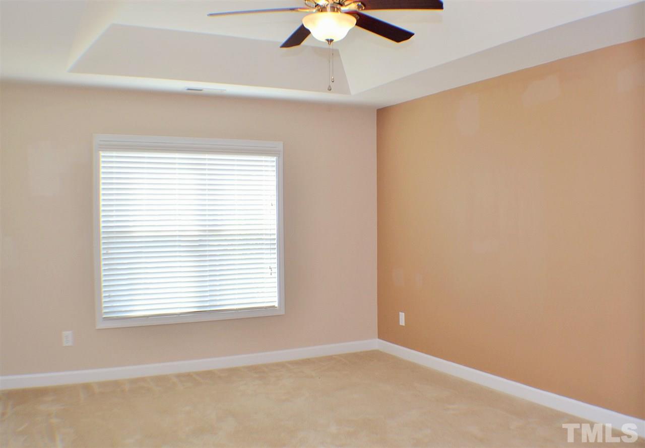 2532 Spring Oaks Way Raleigh, NC 27614 - Photo 5 of 13 Gallery Image 5