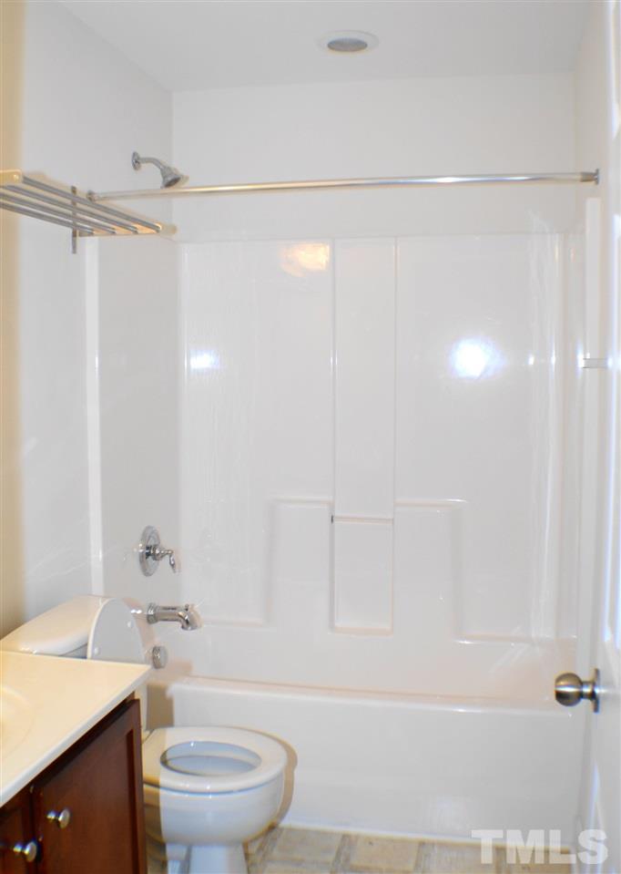 2532 Spring Oaks Way Raleigh, NC 27614 - Photo 10 of 13 Gallery Image 10