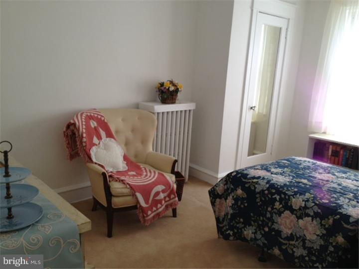 7240 Calvin Road Upper Darby, PA 19082 - Photo 10 of 16