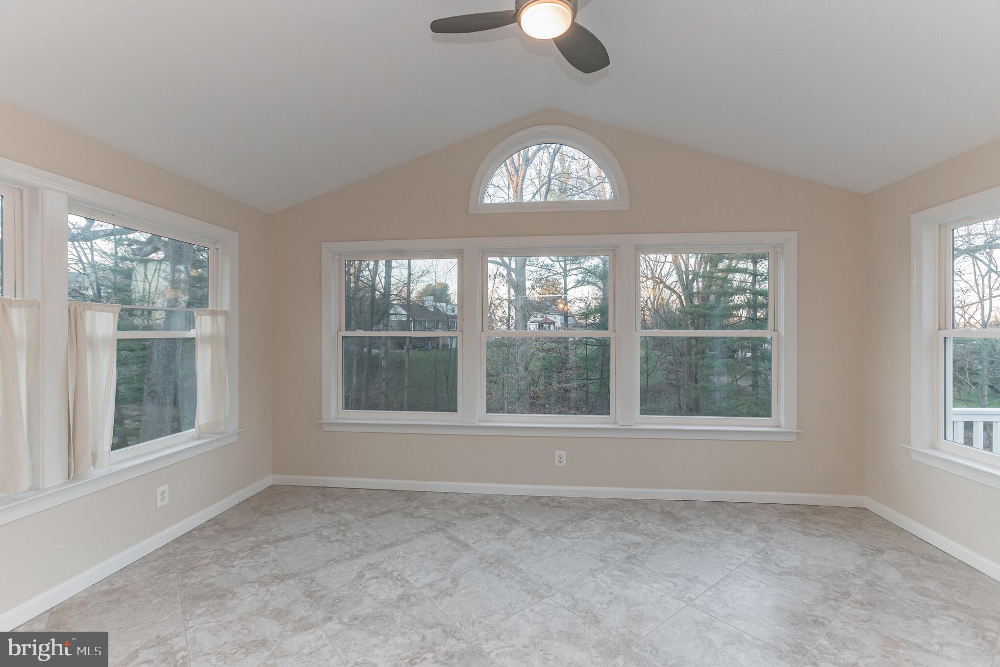 2009 Norvale Road Silver Spring, MD 20906 - Photo 11 of 30 The view from the sunroom A+++