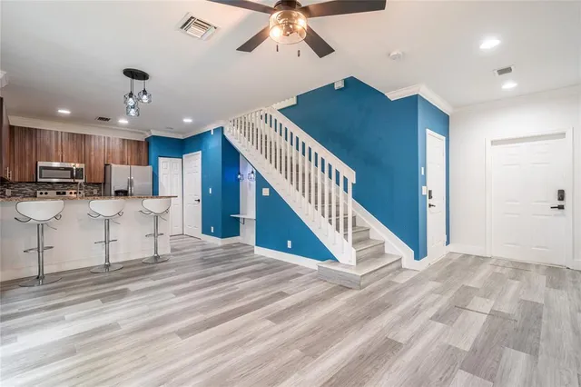 $2,950 | 422 Northeast 1st Avenue, Pompano Beach, FL 33060