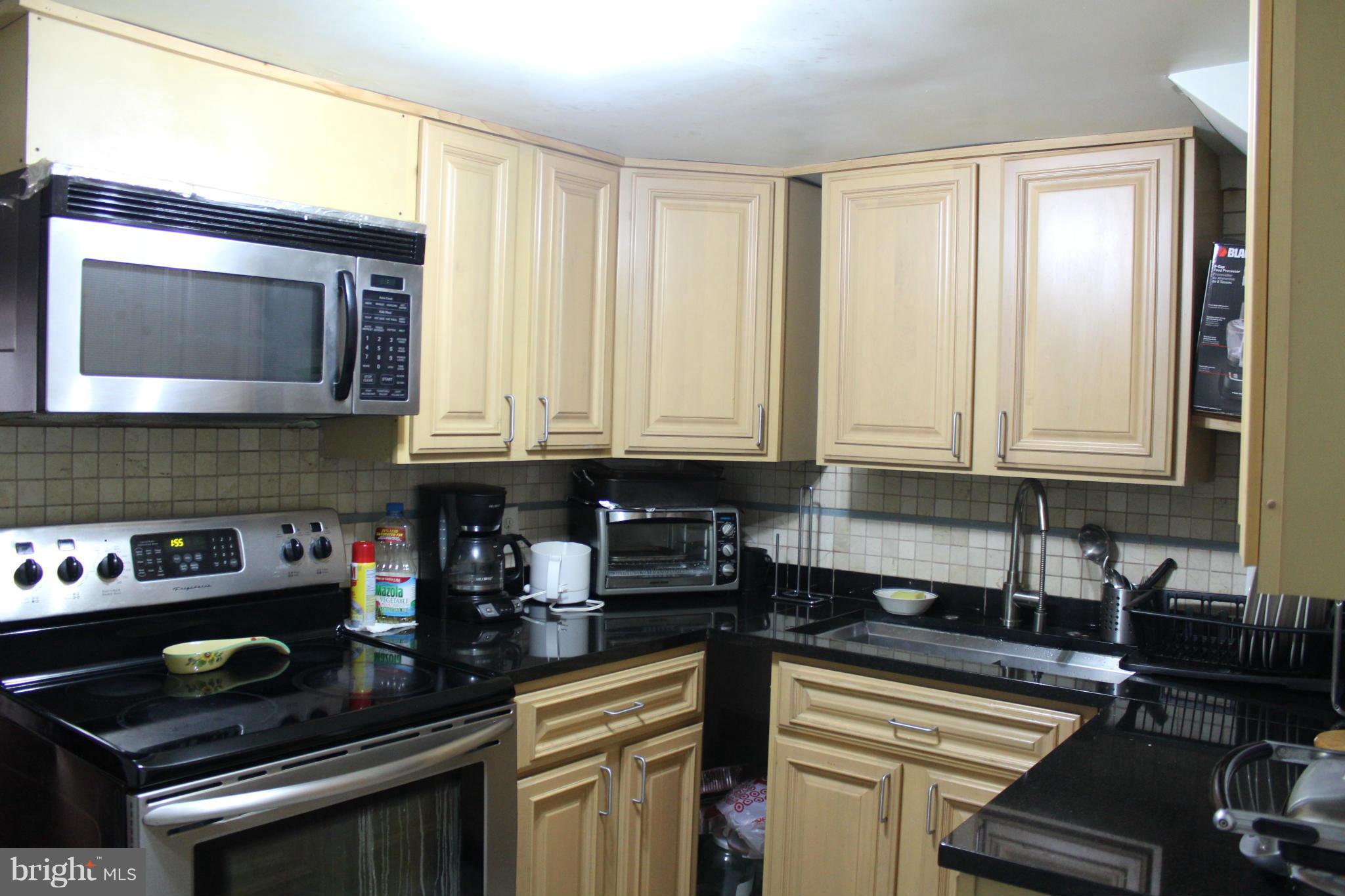 4300 Mahan Road Silver Spring, MD 20906 - Photo 12 of 28 Kitchen