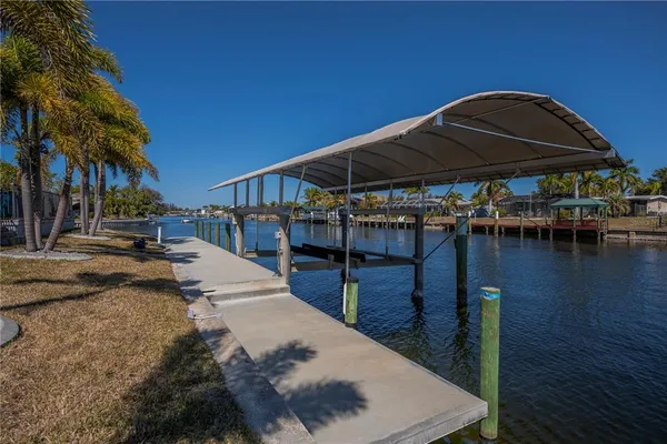 $1,350,000 | 290 Tait Terrace Southeast, Port Charlotte, FL 33952