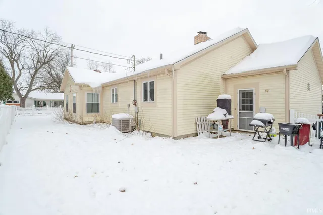 $275,000 | 512 East 4th Street, Brookston, IN 47923