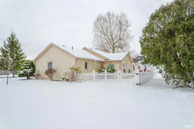 $275,000 | 512 East 4th Street, Brookston, IN 47923