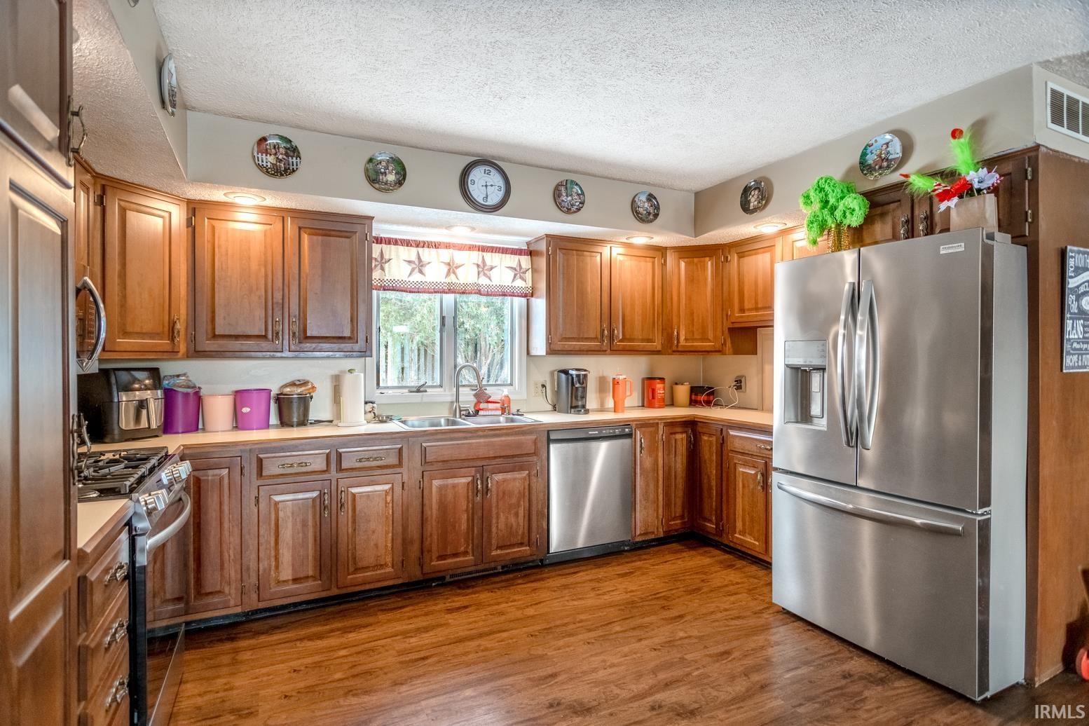 512 East 4th Street Brookston, IN 47923 - Photo 7 of 31