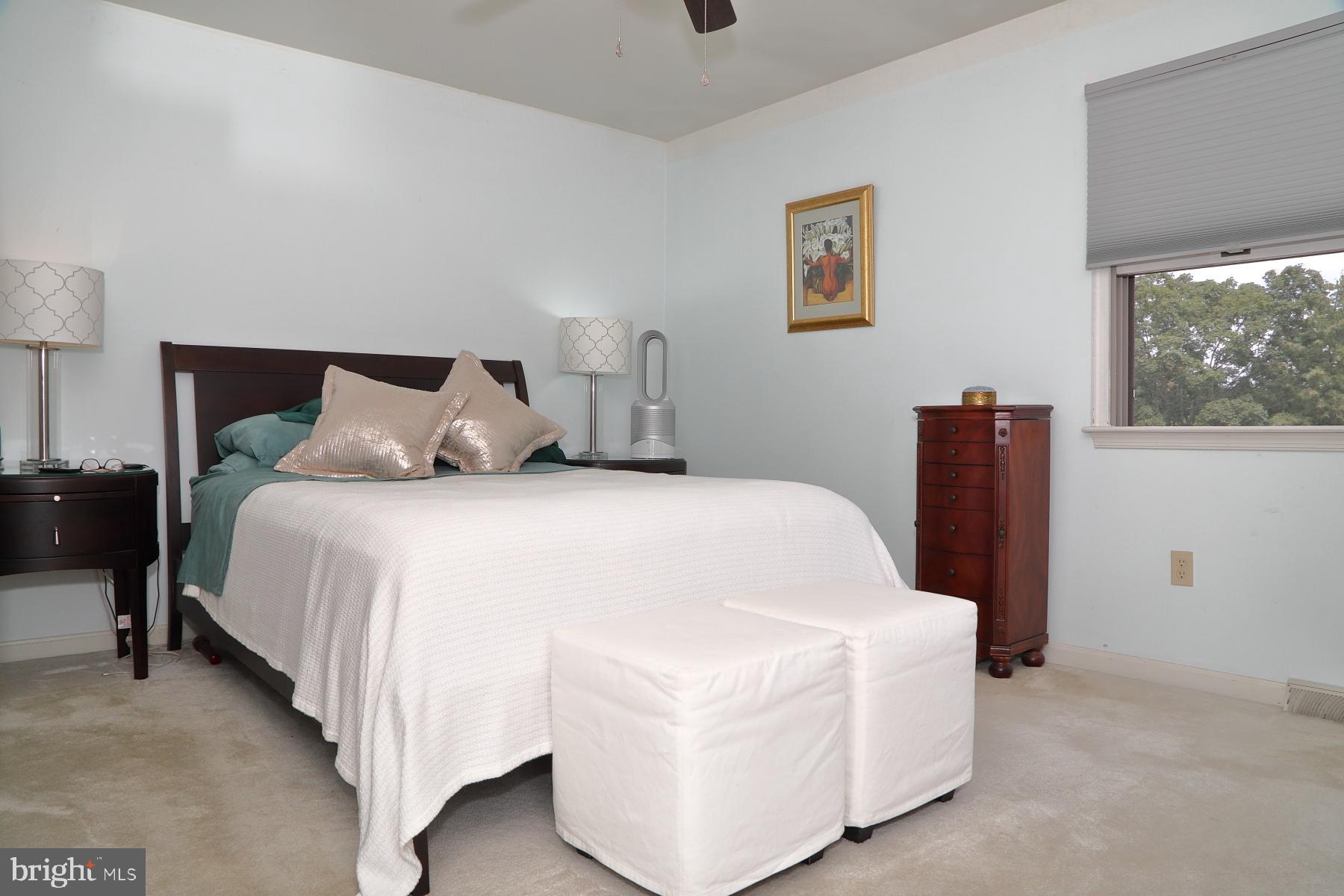 1834 Spring Ridge Lane Lancaster, PA 17603 - Photo 18 of 37 Gallery Image 18