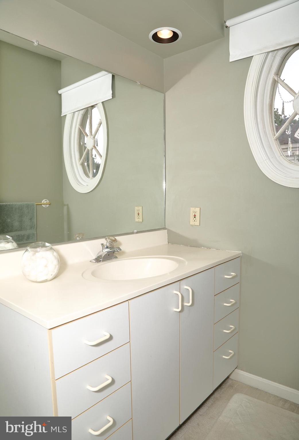 1834 Spring Ridge Lane Lancaster, PA 17603 - Photo 21 of 37 Gallery Image 21