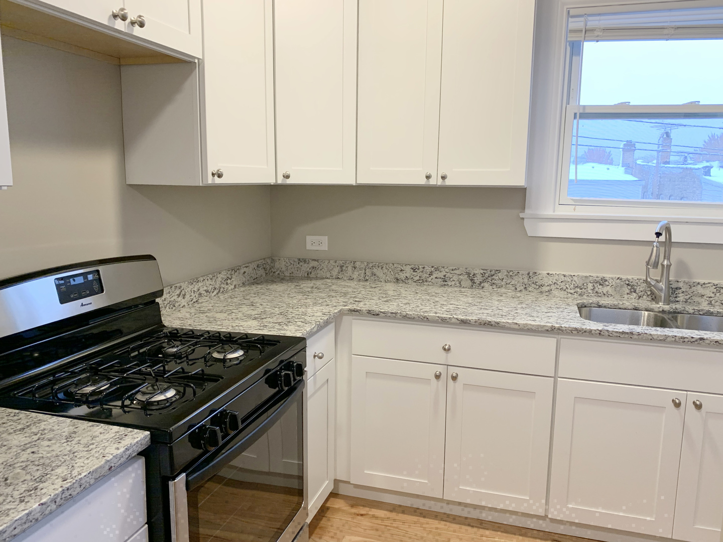 1921 Grove Avenue, Unit 17 Berwyn, IL 60402 - Photo 10 of 18