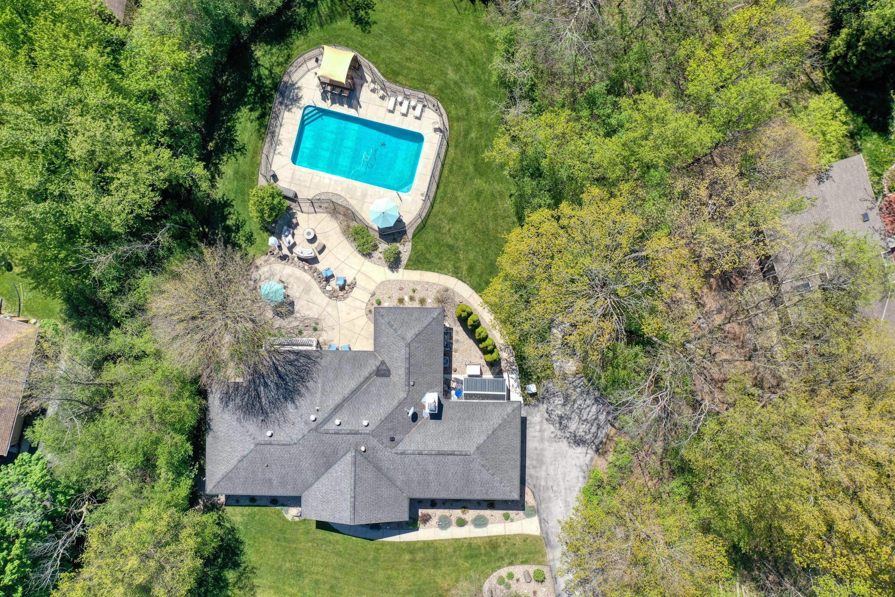1135 South Ridgeway Road Brookfield, WI 53045 - Photo 63 of 63 View From Above