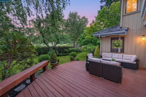 $2,198,800 | 549 Buttonwood Drive, Danville, CA 94506