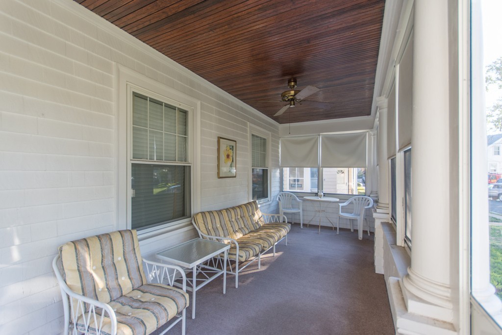 2 Maple Road Winthrop, MA 02152 - Photo 7 of 20 Gallery Image 7