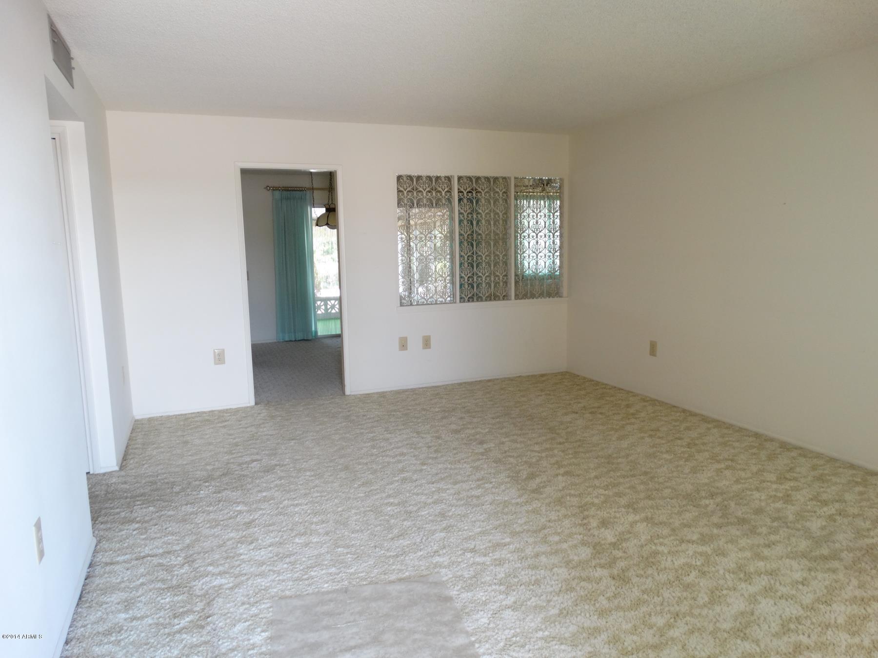 11069 West Oak Ridge Road Sun City, AZ 85351 - Photo 2 of 36 oak ridge (7)