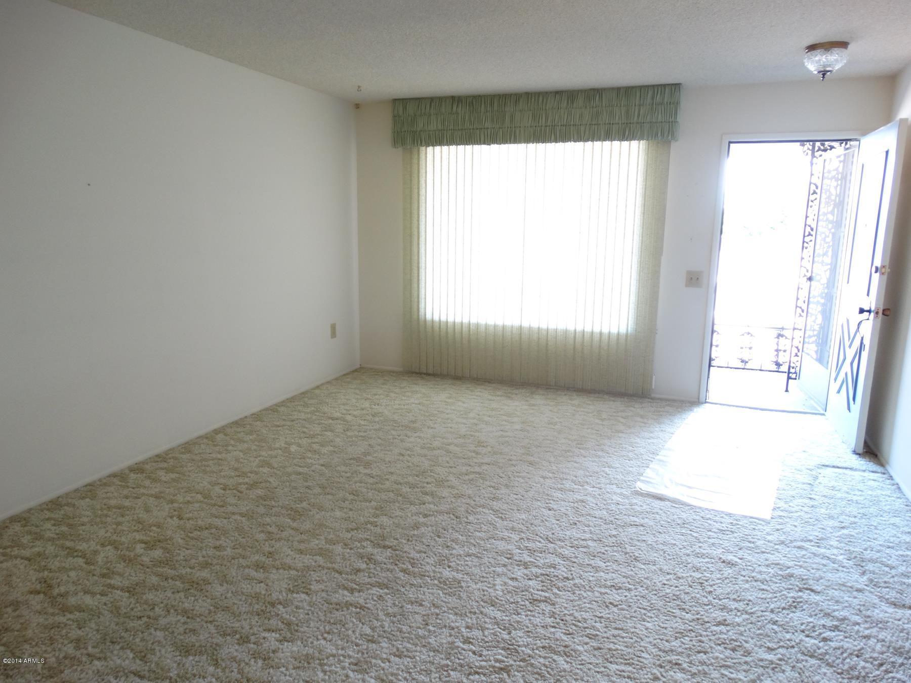 11069 West Oak Ridge Road Sun City, AZ 85351 - Photo 3 of 36 oak ridge (27)