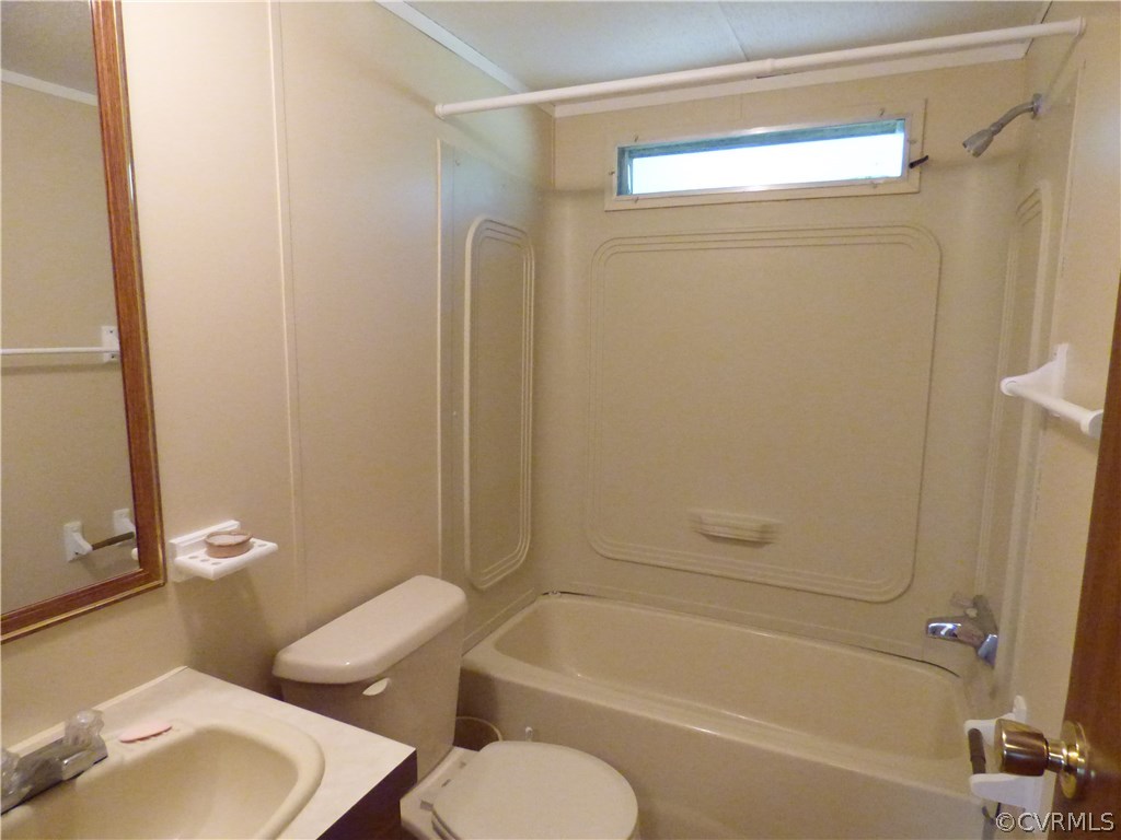 936 Ampthill Road Cartersville, VA 23027 - Photo 12 of 15 Gallery Image 12