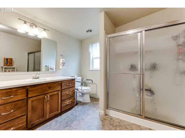 $165,000 | 2350 North Terry Street, Unit 88, Eugene, OR 97402