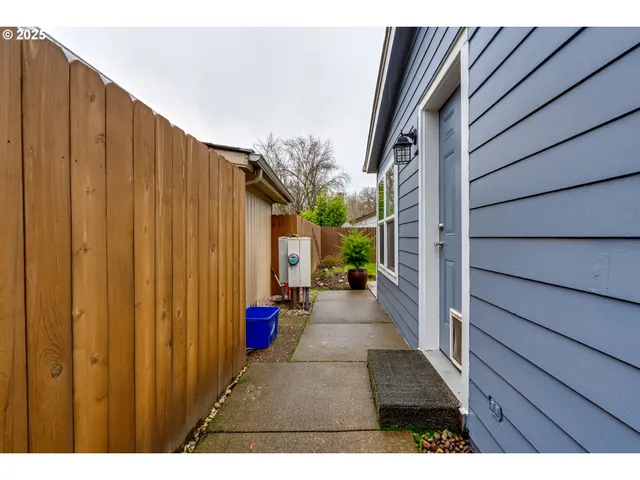 $165,000 | 2350 North Terry Street, Unit 88, Eugene, OR 97402