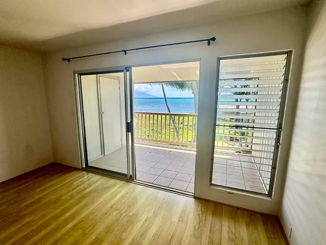 a view of front door