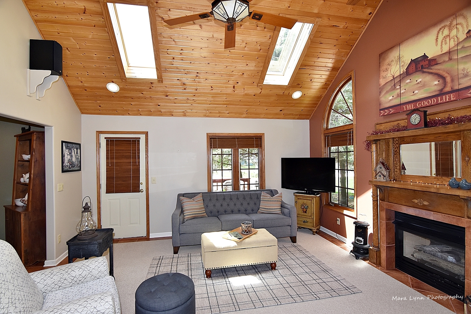 607 State Street Maple Park, IL 60151 - Photo 7 of 38