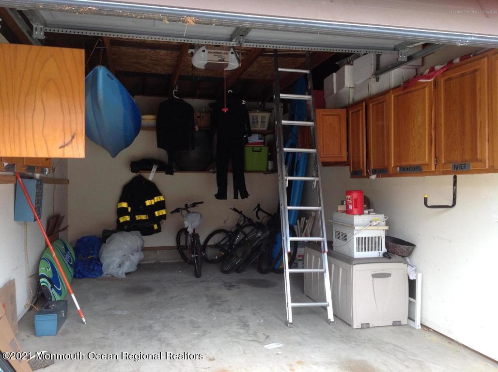917 Ocean Road, Unit 2 Point Pleasant, NJ 08742 - Photo 22 of 23 917 Rt 88 Garage