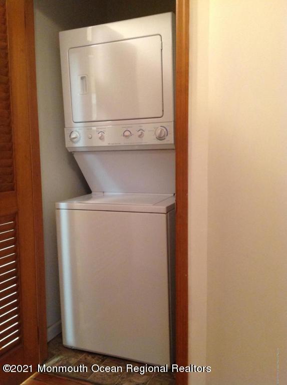 917 Ocean Road, Unit 2 Point Pleasant, NJ 08742 - Photo 4 of 23 917 Rt 88 W:D