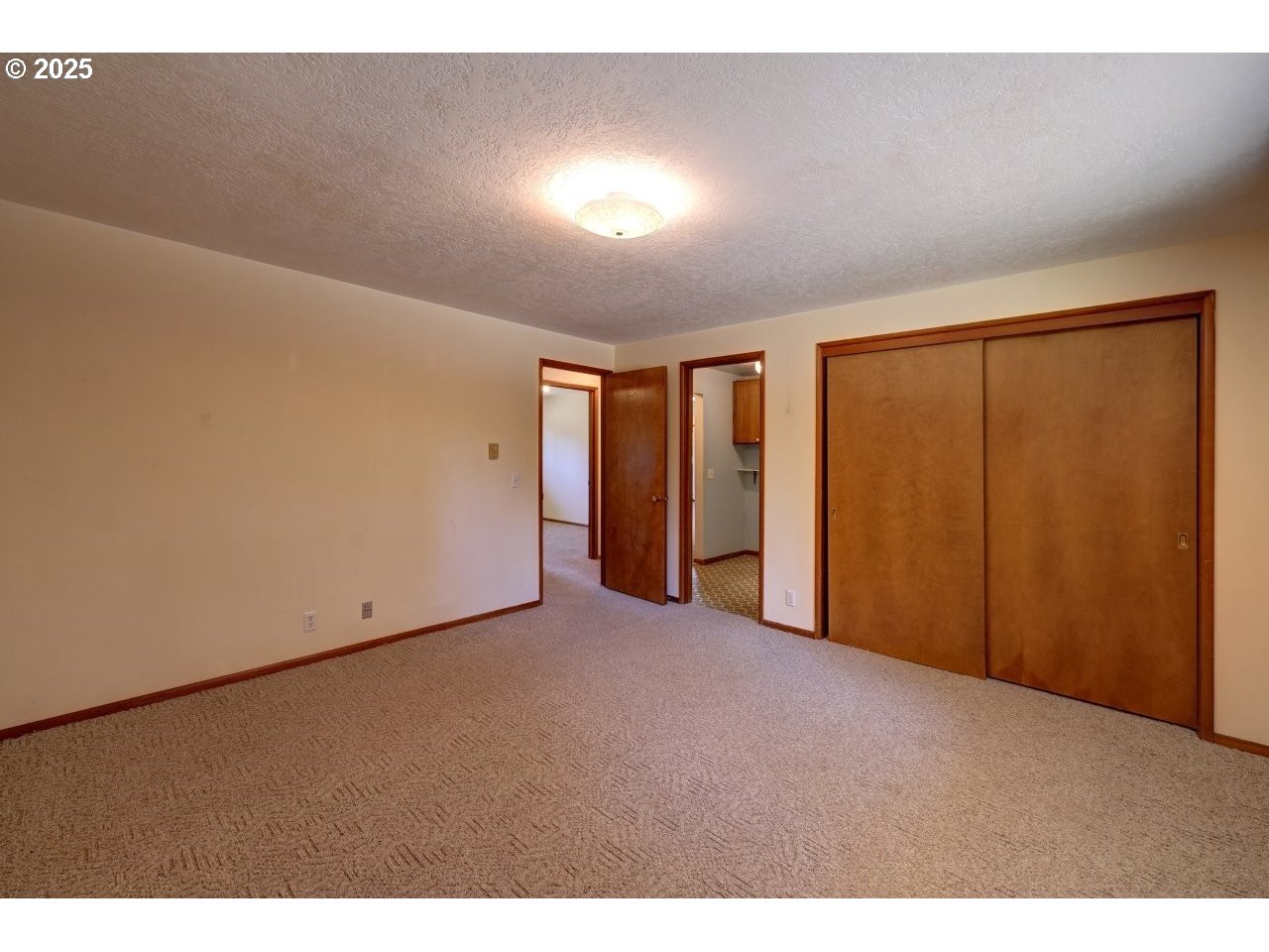 92655 Camelia Road Astoria, OR 97103 - Photo 21 of 34 Gallery Image 21