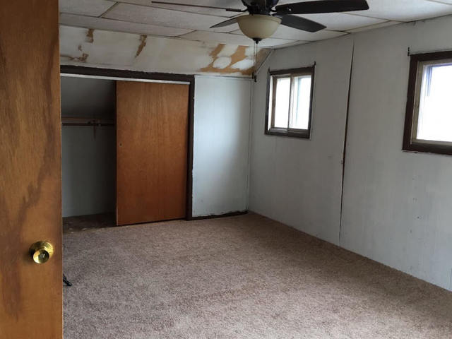 614 Spring Road Ingleside, IL 60041 - Photo 10 of 18 an empty room with windows