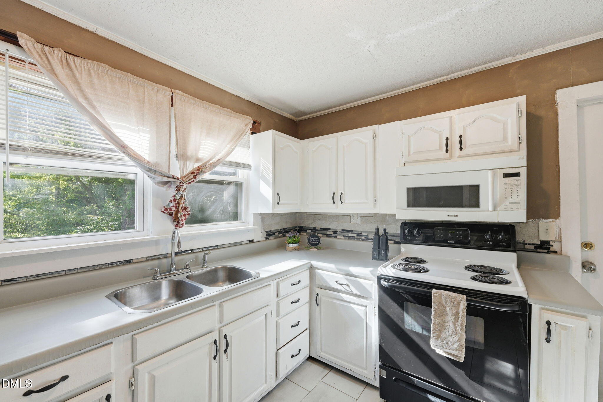 1410 Sharpe Road Burlington, NC 27217 - Photo 21 of 42 22-web-or-mls-ROB05556_edit
