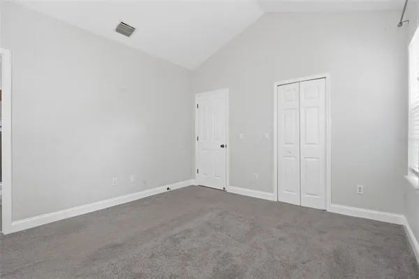 $3,000 | 1406 East Ridgewood Street, Orlando, FL 32803