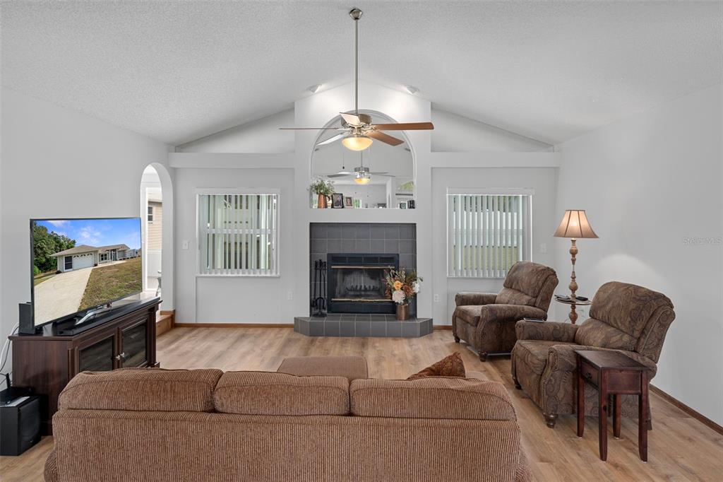 5068 Harbinger Road Spring Hill, FL 34608 - Photo 11 of 39 Gallery Image 11