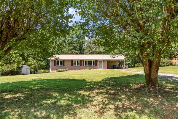 $245,000 | 196 Victor Street, Camden, TN 38320