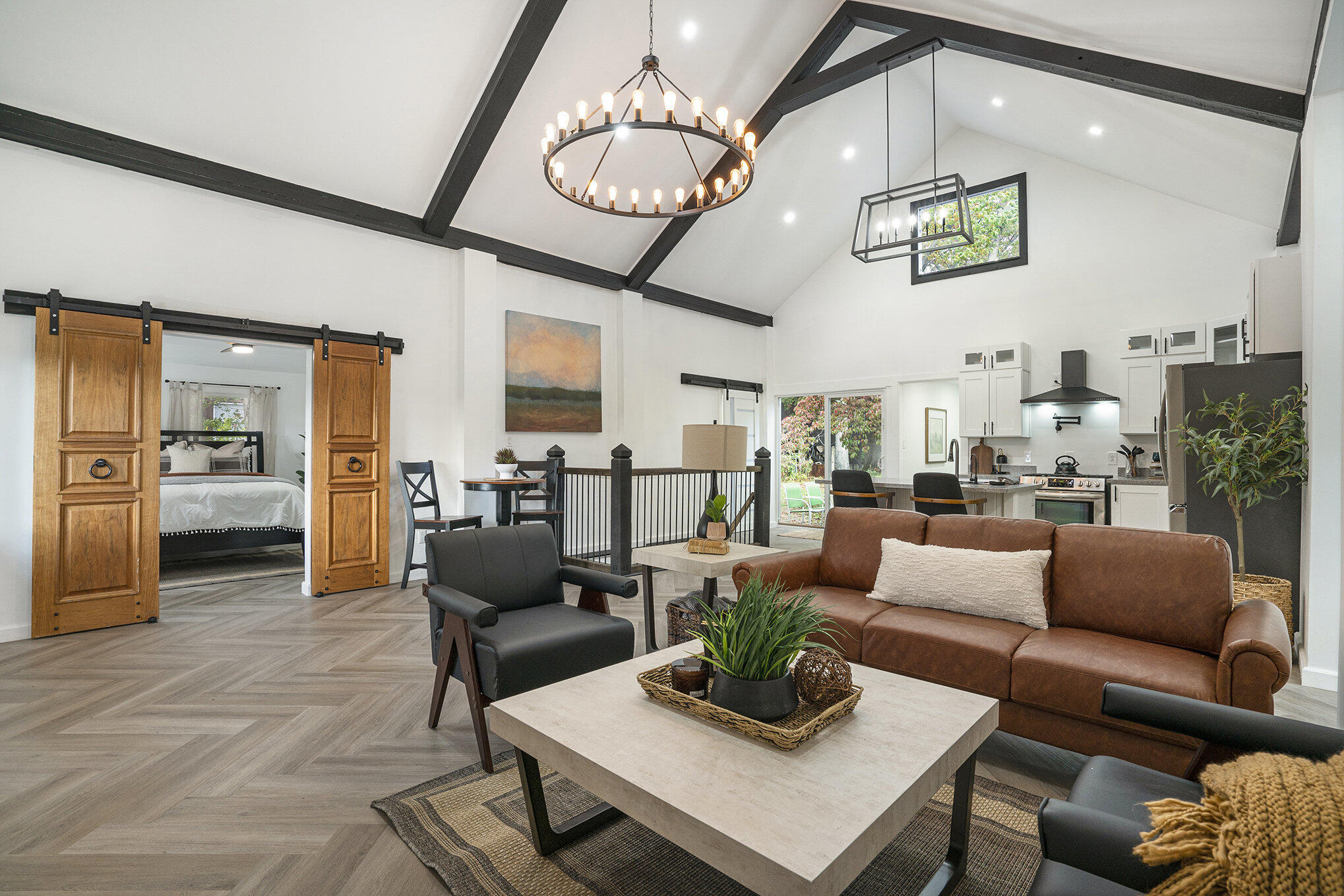 71599 State Line Road Edwardsburg, MI 49112 - Photo 3 of 26 71599 State Line Road