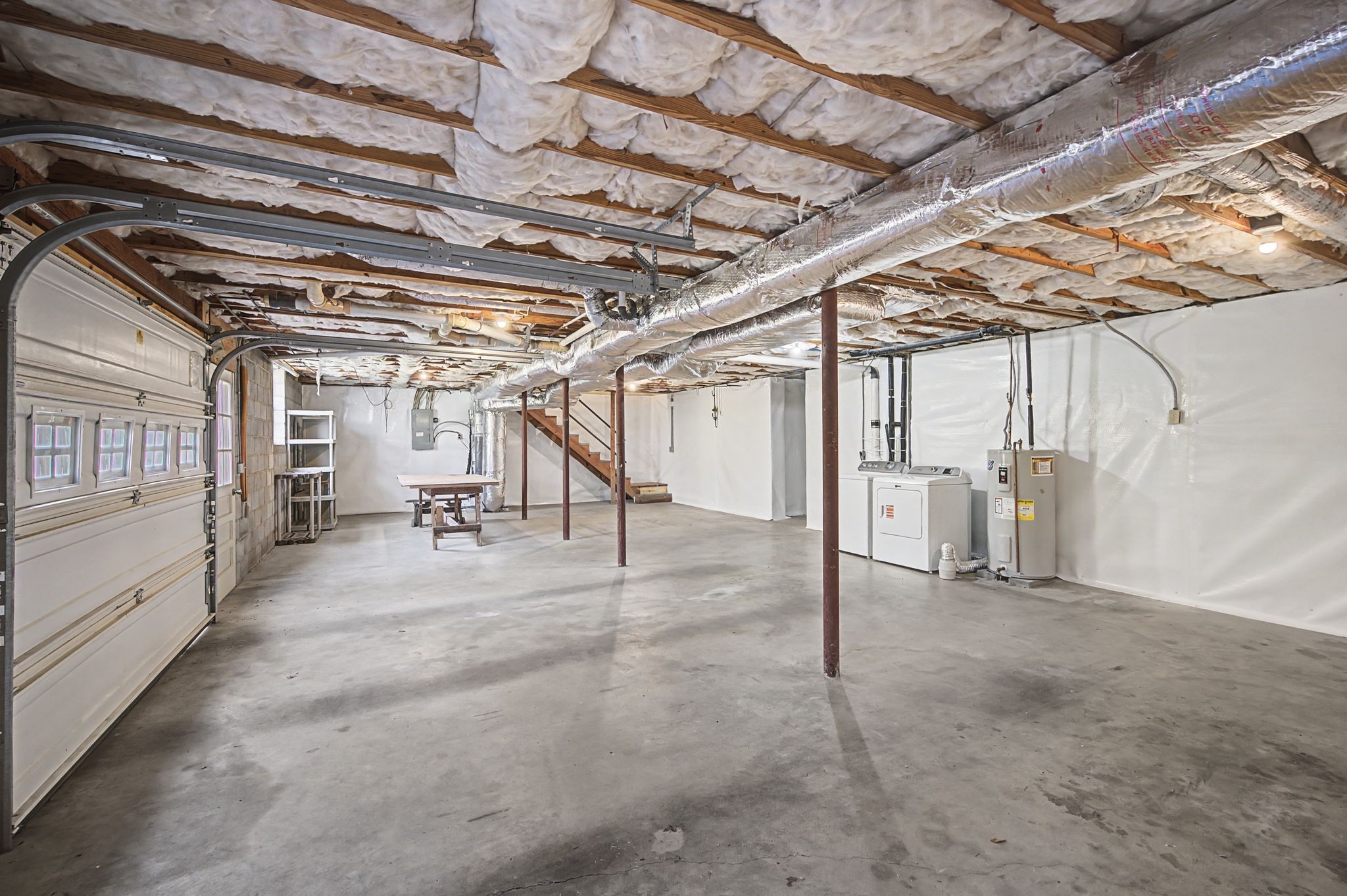 520 Holt Valley Road Nashville, TN 37209 - Photo 28 of 47 a view of an empty room