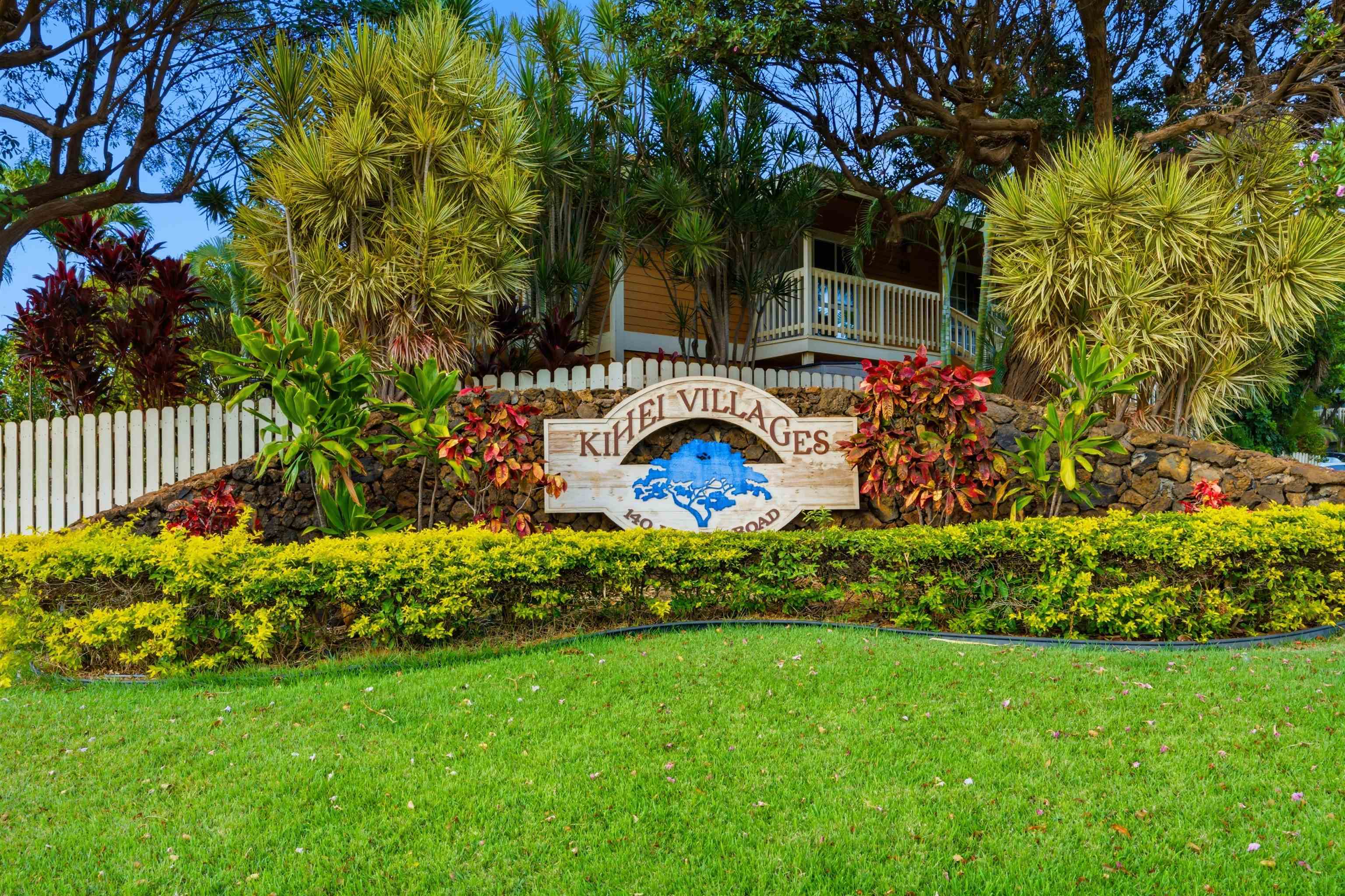 140 Uwapo Road, Unit 39101 Kihei, HI 96753 - Photo 3 of 35 a view of a garden with a bench