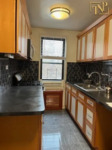 $258,000 | 3021 Avenue Z, Unit 2L | Sheepshead Bay