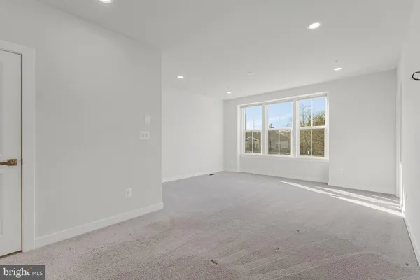 $625,000 | 13270 Woodland Park Road, Unit 3J, Herndon, VA 20171