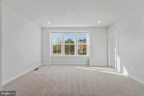 $625,000 | 13270 Woodland Park Road, Unit 3J, Herndon, VA 20171