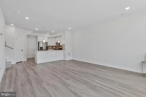 $625,000 | 13270 Woodland Park Road, Unit 3J, Herndon, VA 20171