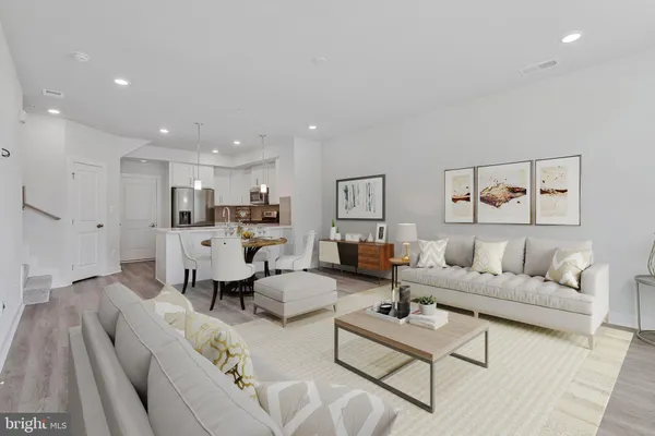 $625,000 | 13270 Woodland Park Road, Unit 3J, Herndon, VA 20171