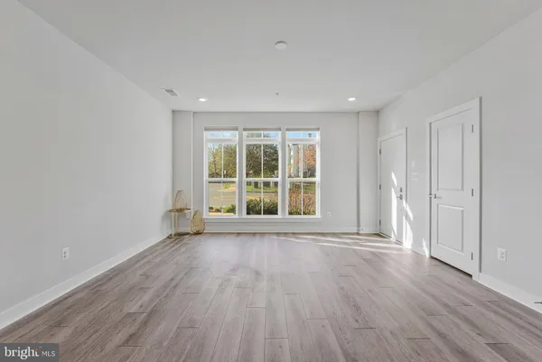 $625,000 | 13270 Woodland Park Road, Unit 3J, Herndon, VA 20171