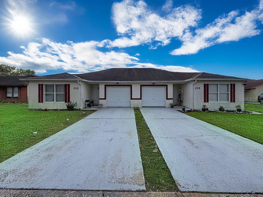 522 Imperial Place Kissimmee, FL 34758 - Photo 1 of 32