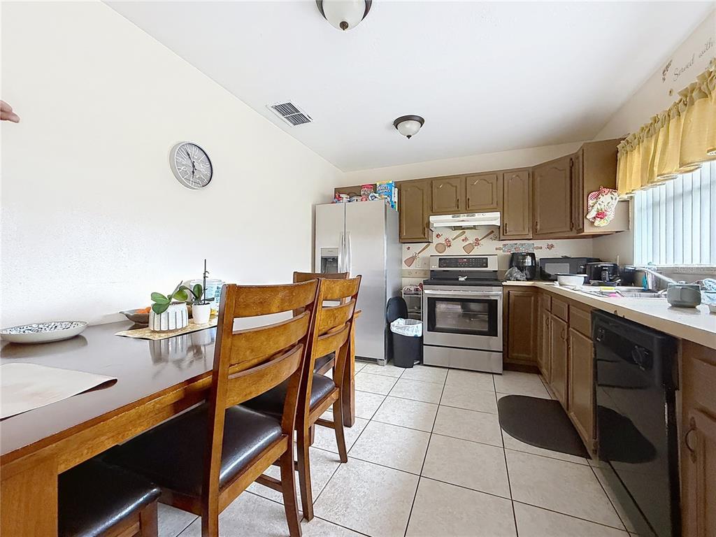 522 Imperial Place Kissimmee, FL 34758 - Photo 18 of 32
