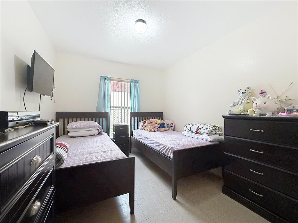 522 Imperial Place Kissimmee, FL 34758 - Photo 26 of 32