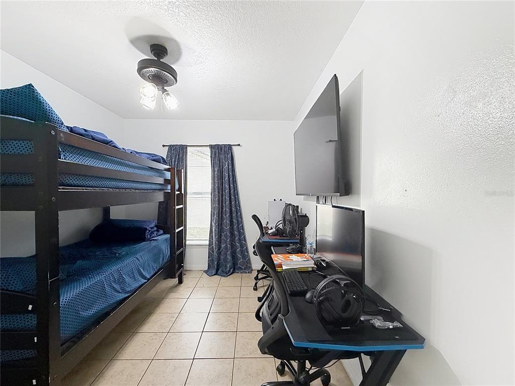 522 Imperial Place Kissimmee, FL 34758 - Photo 9 of 32