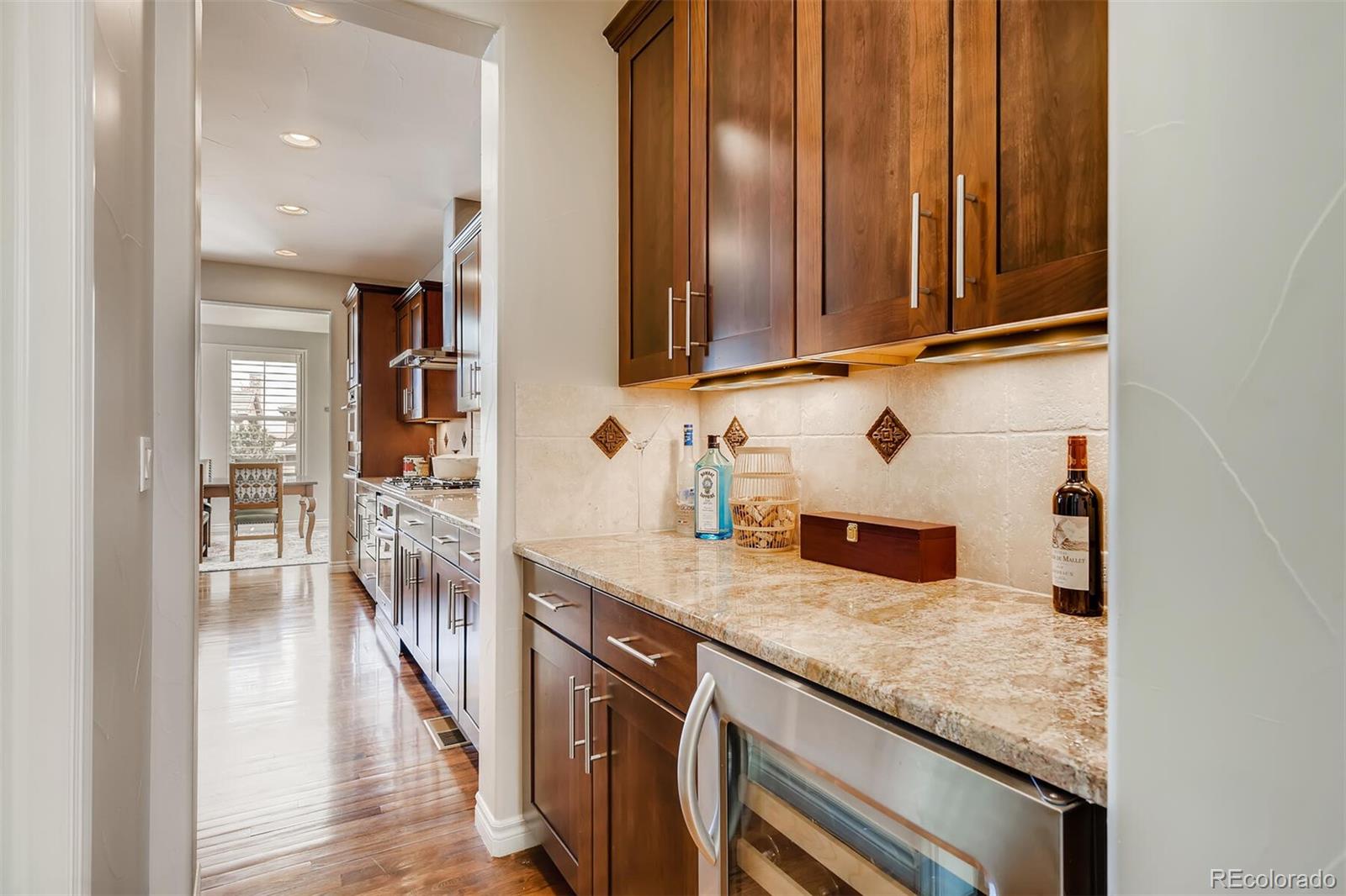 349 Maplehurst Point Highlands Ranch, CO 80126 - Photo 7 of 40 Gallery Image 7