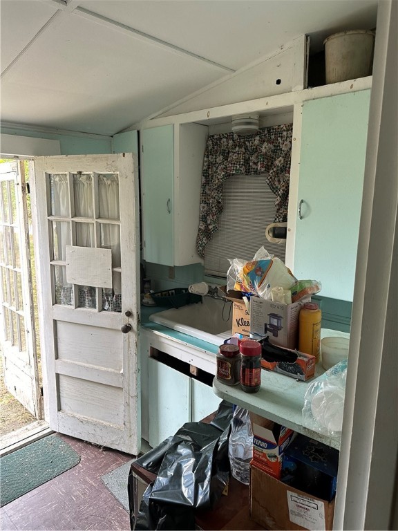 2 Raphael Avenue Portsmouth, RI 02872 - Photo 6 of 13