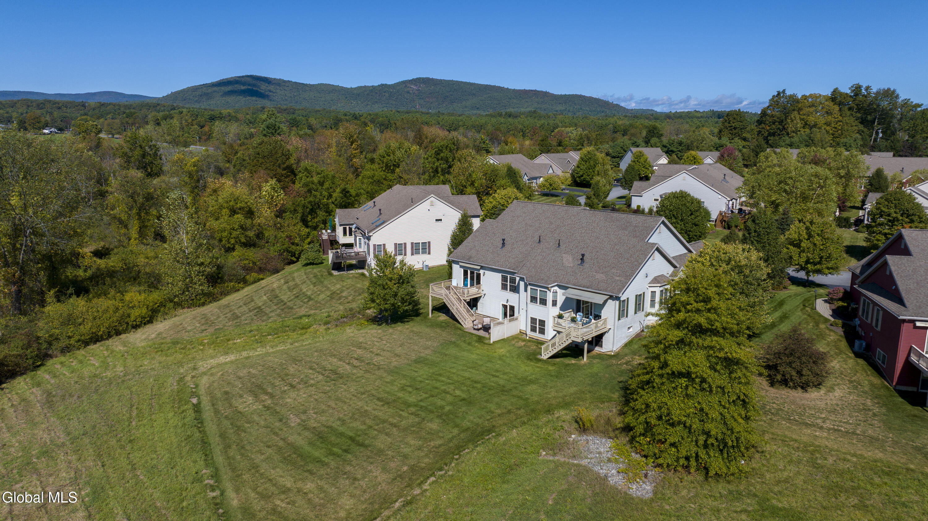 60 Meldon Circle Queensbury, NY 12804 - Photo 47 of 58 60 Meldon Circle -50