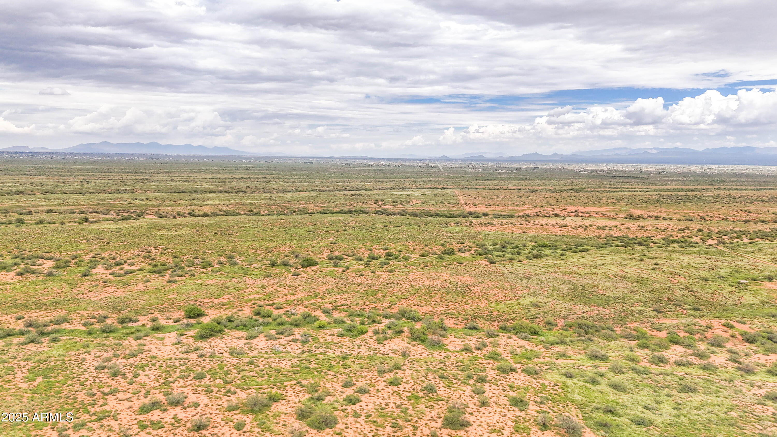 0 East Three Canyons Road Hereford, AZ 85615 - Photo 26 of 37 a view of an ocean