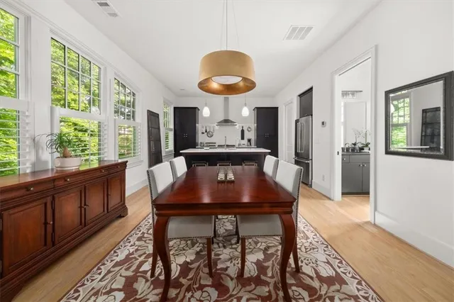 a view of a kitchen area