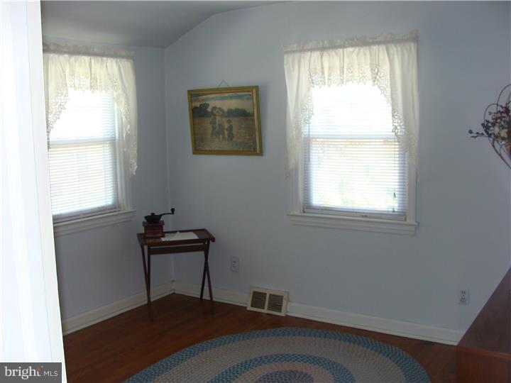 220 Bailey Road Bryn Mawr, PA 19010 - Photo 14 of 15